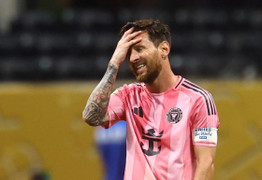 Messi bất lực trước đội bóng cũ, bị loại khỏi FIFA Club World Cup 2025