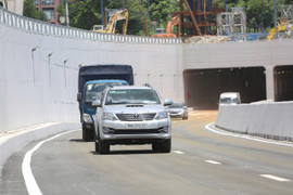 Thông xe một nhánh hầm chui tại nút giao hiện đại nhất TP.HCM