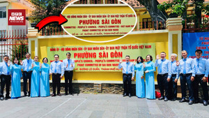 Xúc động khoảnh khắc gắn biển tên phường Sài Gòn, TP.HCM