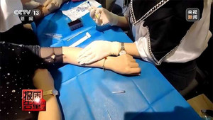 Lớp 'đào tạo thẩm mỹ' kinh dị: Trò ngừng tim, tím tái khi 'thầy' tiêm làm mẫu