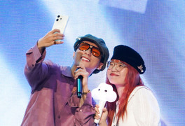 OPPO Reno14 Series xuất hiện cùng Sơn Tùng M-TP, tăng tốc cuộc đua AI tiếng Việt