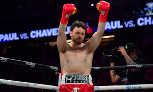 Cao thủ vô địch thế giới dính líu băng đảng khét tiếng, trốn truy nã 3 năm