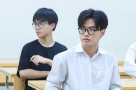 Đáp án môn Vật lý tốt nghiệp THPT 2025