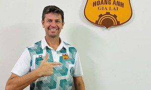 HAGL ký hợp đồng với huấn luyện viên người Brazil