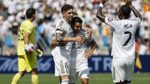 Real Madrid đấu PSG: Alonso hiện đại hơn Ancelotti