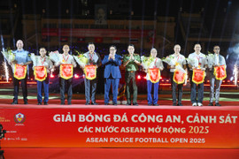 Thủ tướng Phạm Minh Chính dự lễ khai mạc giải bóng đá Công an, Cảnh sát ASEAN