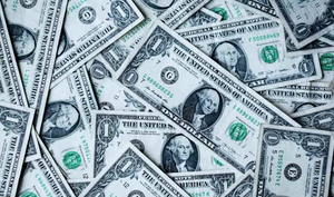 Vì sao đồng USD yếu đi?