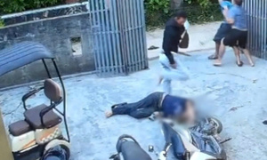 Đang ngồi uống bia, người đàn ông bị nam thanh niên sát hại