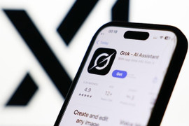 Elon Musk: Grok 4 là 'AI thông minh nhất thế giới'