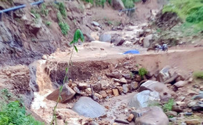 Mưa lớn diện rộng gây lũ quét và ngập úng cục bộ tại Lào Cai