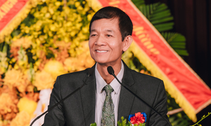 សាលាដែលមិនបានប្រើថវិកាមួយកាក់អស់រយៈពេល 30 ឆ្នាំទទួលបានមេដាយការងារ