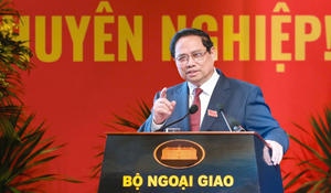 Thủ tướng: Ngoại giao cần nghiên cứu, phân tích về 'đối tác, đối tượng'