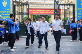 15 trường THPT có điểm thi tốt nghiệp cao nhất Hà Nội 2025