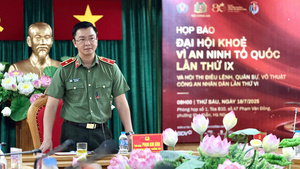 Khởi tranh Đại hội khỏe 'Vì an ninh Tổ quốc' và Hội thi điều lệnh quân sự, võ thuật CAND