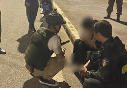 Cảnh sát Huế kịp thời ngăn nữ sinh định nhảy cầu tự tử