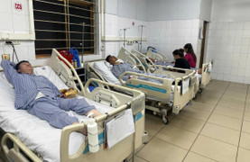 Vụ lật tàu trên Vịnh Hạ Long: Sức khoẻ các nạn nhân giờ ra sao?