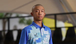 Thần đồng pickleball chỉ tập với bố và em trai, trở thành ngôi sao thế giới