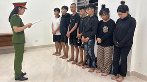 Bắt nhóm thanh thiếu niên truy đuổi, đánh chết người trong đêm