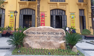 Diễn biến điểm chuẩn trường Đại học Dược Hà Nội 4 năm qua