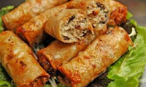 Mẹo làm nem không bị vỡ, rán lên giòn rụm