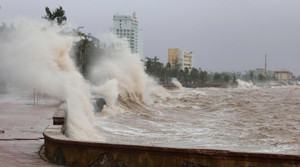 Thủ tướng: 'Tin bão phải đi nhanh hơn gió bão'