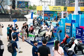Xe máy điện Việt 'gây sốt' tại VinFast Xanh Fest Icon: Thiết kế đẹp, vận hành êm