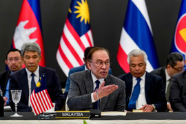 Hình ảnh đầu tiên Thái Lan, Campuchia đàm phán ngừng bắn