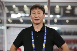 Trực tiếp họp báo U23 Việt Nam-U23 Indonesia: HLV Kim Sang-sik ăn mừng vô địch