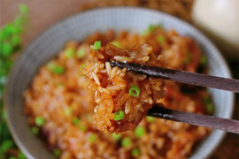 Cách nấu xôi sườn đậm đà, lạ miệng theo kiểu người Trung Quốc