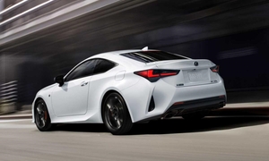 Lexus sắp khai tử loạt xe biểu tượng