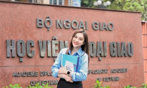 Biến động điểm chuẩn Học viện Ngoại giao 3 năm gần đây