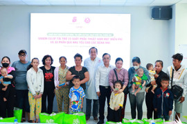 Co.opmart, Co.opXtra vừa bình ổn, vừa khuyến mãi đậm các sản phẩm học đường