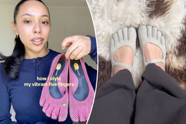 'Bao cao su dành cho chân' từng bị chế giễu thậm tệ trở thành hot trend hè 2025