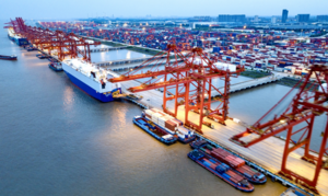 Trung Quốc 'né' đòn thuế quan của Mỹ thế nào?