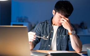 Chạy theo 'bánh vẽ' của sếp, tôi từng đột quỵ do làm việc quá sức