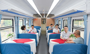Đoàn tàu khách chất lượng cao tuyến Hà Nội - Đồng Hới vận hành tháng 8