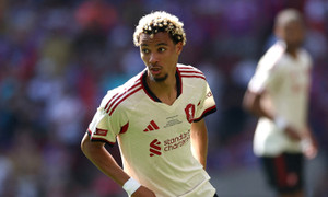 Tân binh tỏa sáng, Liverpool bất ngờ trượt Siêu cúp Anh