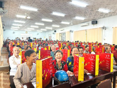 Quỹ Thiện Tâm nhận Huân chương Lao động hạng Nhất