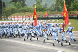 Hào hùng buổi tổng hợp luyện A80 của hơn 16.000 cán bộ, chiến sĩ