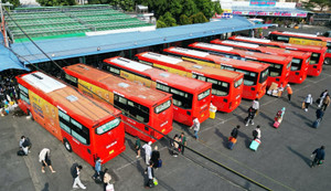 Các nước bỏ xe giường nằm vì có tàu siêu tốc, người Việt vẫn cần xe này