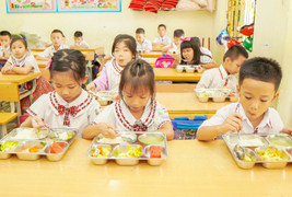 Việt Nam đang chịu bốn gánh nặng về dinh dưỡng 