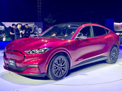 Cận cảnh Mustang Mach-E, xe điện đầu tiên của Ford tại Việt Nam
