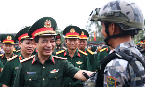 Đại tướng Phan Văn Giang kiểm tra hợp luyện các lực lượng diễu binh, diễu hành A80