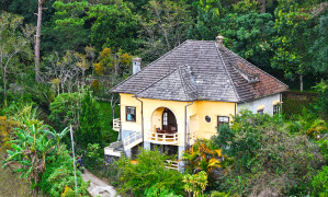 Hai mảnh đối lập của loạt biệt thự cổ được mệnh danh là 'báu vật' ở Đà Lạt