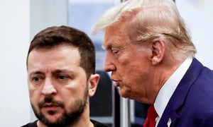 Ông Trump kêu gọi ông Zelensky từ bỏ Crimea, cam kết không gia nhập NATO