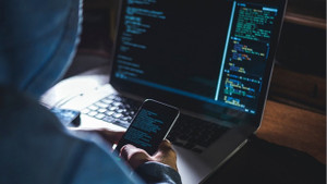 Vào web 'đen' mua đồ chơi tình dục, người đàn ông ở Hà Nội bị lừa gần 2 tỷ đồng