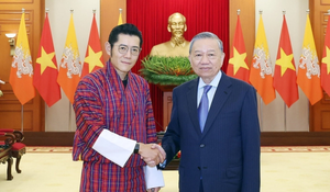 Tổng Bí thư Tô Lâm tiếp Quốc vương Bhutan Jigme Khesar Namgyel Wangchuck