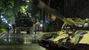 Hành trình đưa xe tăng, tên lửa vào trung tâm Thủ đô sẵn sàng diễu binh 2/9