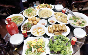 Cỗ Bát Tràng vừa thành Di sản văn hóa phi vật thể Quốc gia có gì hấp dẫn?