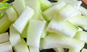 Mùa thu nên ăn thường xuyên 3 món ăn dưỡng phổi để phòng ho, rát cổ